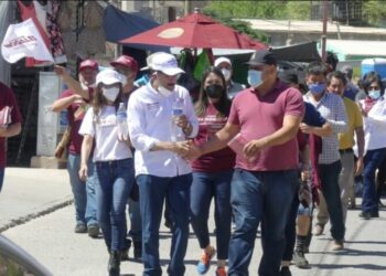 Apoyan tiangueros a Juan Gim Nogales