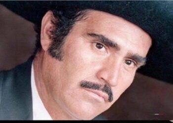 Jaime Camil será Vicente Fernández en bioserie; así luce como ‘Don Chente’