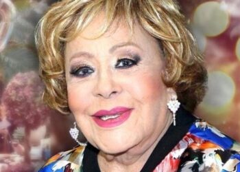Llega a su casa Silvia Pinal tras ser dada de alta