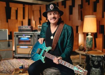 Operan a Carlos Santana por problemas cardíacos