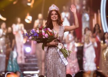 Harnaaz Sandhu de India es coronada como la nueva Miss Universo