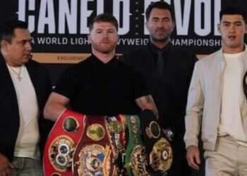 Canelo y Bivol prefieren concentrarse en el deporte, aunque el tema de Ucrania abunda en San Diego