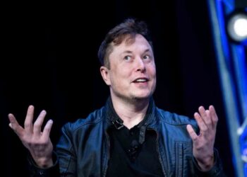 Musk dice que equipo legal de Twitter lo acusa de violar acuerdo de confidencialidad
