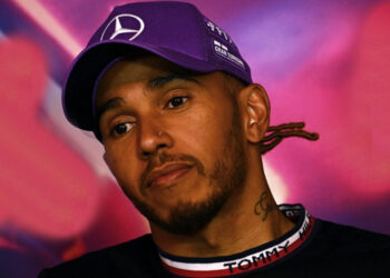 Piquet se disculpa; Hamilton ‘es un piloto increíble’