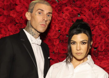 Travis Barker fue llevado al hospital, Kourtney Kardashian estuvo a su lado