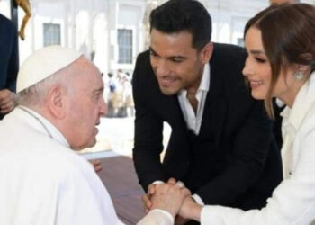 Carlos Rivera y Cynthia Rodríguez vendieron la exclusiva de su boda