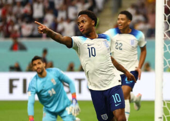 Inglaterra arrolla a Irán e inicia firme en el Mundial