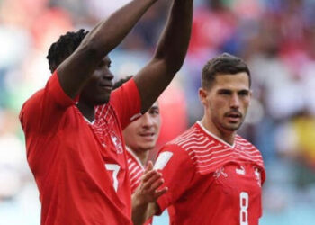 Embolo da a Suiza una victoria 1-0 ante Camerún en el Mundial