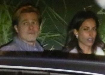 Brad Pitt e Inés de Ramón pasaron año nuevo en playa de México
