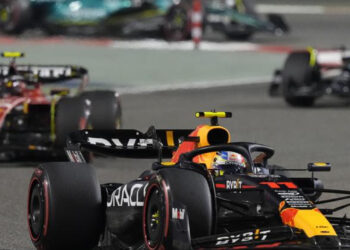F1: Resumen y resultados del Gran Premio de Bahréin; Checo Pérez acaba segundo