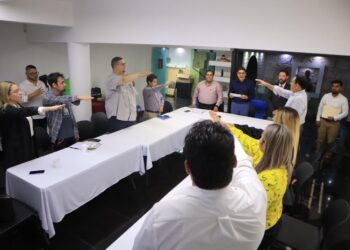 Ratifica Junta de Gobierno  al Director de Imfoculta