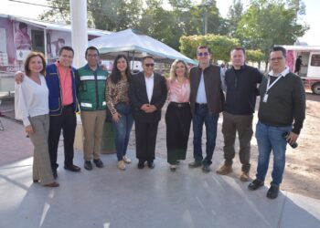 Refrenda  Elías Retes espíritu de servicio en brigada médica “AMAMOS LO QUE HACEMOS”