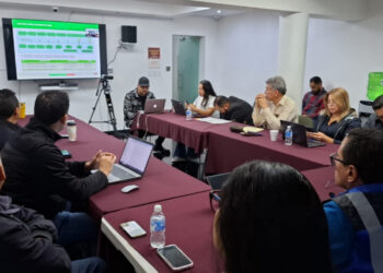 Mejora suministro de agua en las colonias del Oriente