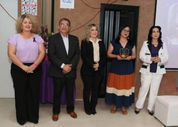 Reconocen a Mujeres Navojoenses Líderes