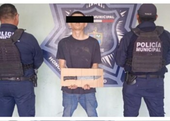 Detienen a uno por portación de arma prohibida y  a otro por portación de motocicleta con reporte de robo en Cajeme