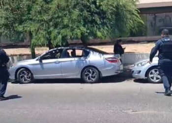 Un niño y un hombre fueron atacados a balazos por fuera del IMSS en ciudad obregón