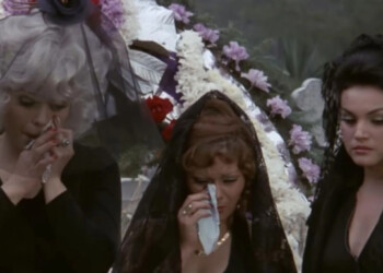 Se cumple medio siglo de ‘Bellas de noche’, la película inaugural del cine de ficheras