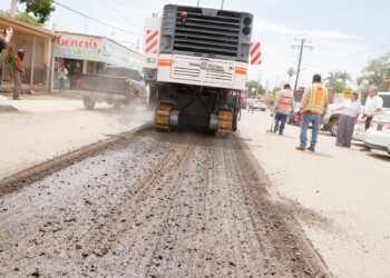 Arranca rehabilitación de pavimento en más de 4 kilómetros por Jiménez hasta San Ignacio
