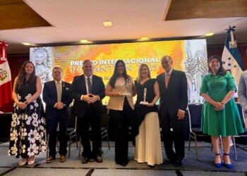 DIF Navojoa recibe por segundo año consecutivo el premio internacional “Tonantzin”