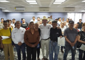 ¡Reciben navojoenses actas de nacimiento corregidas y gratuitas!