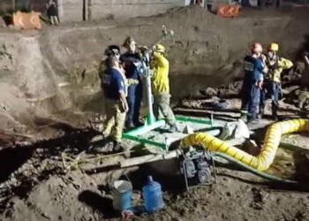 MUEREN TRES TRABAJADORES QUE QUEDARON SEPULTADOS EN UNA ZANJA EN CAJEME