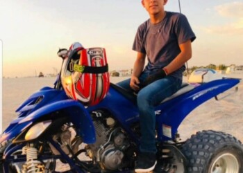 JOVEN QUE PERDIO LA VIDA AL SER EMBESTIDO POR UNA CONDUCTORA QUE SE PASO UN ALTO ES IDENTIFICADO