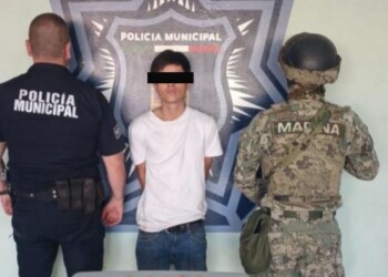 SSPM Y MARINA detienen a joven por presunta droga en la colonia Eusebio Kino