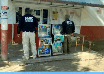 Asegura AMIC máquinas tragamonedas en San Ignacio Río Muerto y Bácum