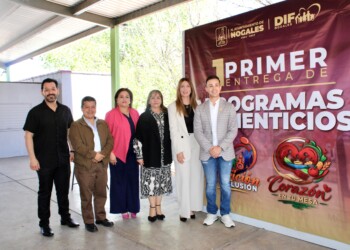 Entregan apoyos alimentarios a familias vulnerables