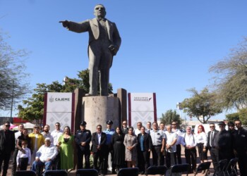 CONMEMORAN 220 ANIVERSARIO DE NATALICIO DEL EXPRESIDENTE BENITO JUÁREZ GARCÍA
