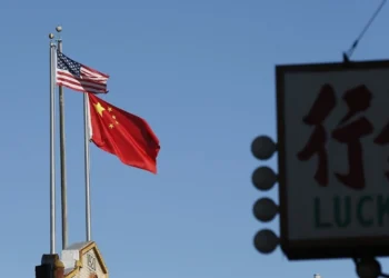 China insta a EU a «corregir de inmediato sus erróneas» prácticas comerciales
