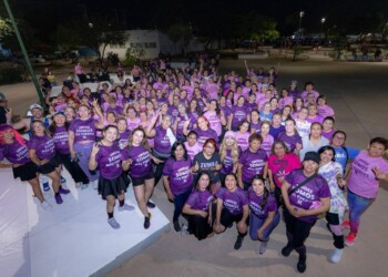 *Promueve ISJ la participación de las mujeres con clase masiva de zumba