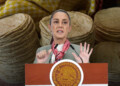 Sheinbaum le pone un ‘estate quieto’ a tortilleros: ‘No hay razón para que suba kilo de tortilla’