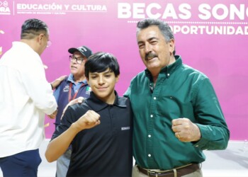 ATESTIGUA LAMARQUE ENTREGA DE BECAS “TIERRA DE OPORTUNIDADES” PARA DEPORTISTAS IMPULSADA POR EL GOBERNADOR DURAZO