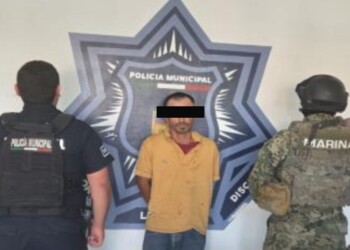 DETIENE POLICÍA MUNICIPAL A TRES PERSONAS POR VIOLENCIA FAMILIAR