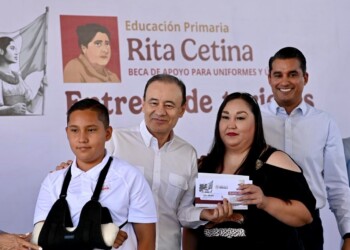 Arranca Gobernador Durazo entrega de becas Rita Cetina para alumnas y alumnos de primarias públicas