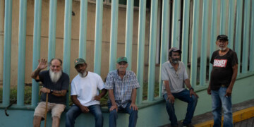 Migrantes cubanos son deportados de EU y enviados a Villahermosa: ‘Nos soltaron en la calle’