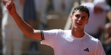 Juan Manuel Cerúndolo y el calor fulminan a Sinner en el Roland Garros