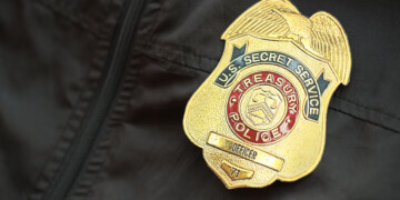 Suspenden a agente del Servicio Secreto en Miami por ‘exposición indecente’