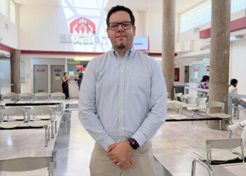 Informa Isssteson sobre síntomas y riesgos del lupus