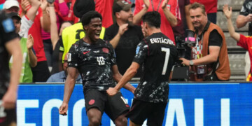 Canadá golea a Qatar y consigue su primer triunfo mundialista en su historia