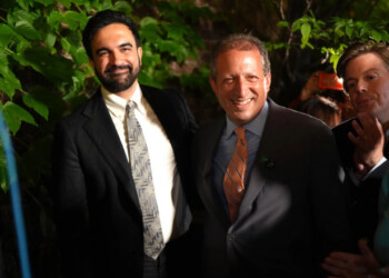 Dos aliados del alcalde de NY ganan elecciones primarias y envían mensaje a líderes demócratas