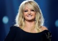 Murió Bonnie Tyler, la eterna voz rasgada de “Eclipse total del corazón”, a los 75 años