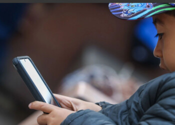 Enganchados en Internet, 85% de los niños en el país