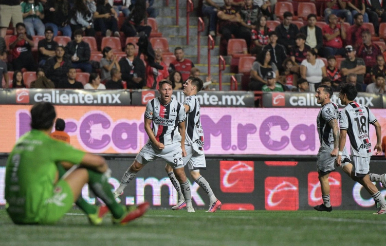 Atlas remonta ‘in extremis’ ante Xolos y salta al cuarto puesto de la Liga Mx
