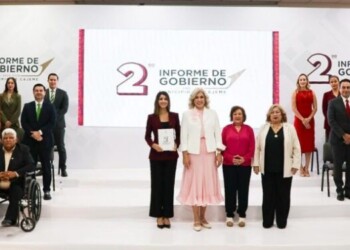 TRABAJANDO DE LA MANO CON NUESTRA SOCIEDAD, SEGUIMOS AVANZANDO SOBRE BASES FIRMES: CLAUDIA FABIOLA SANTACRUZ AVILÉS