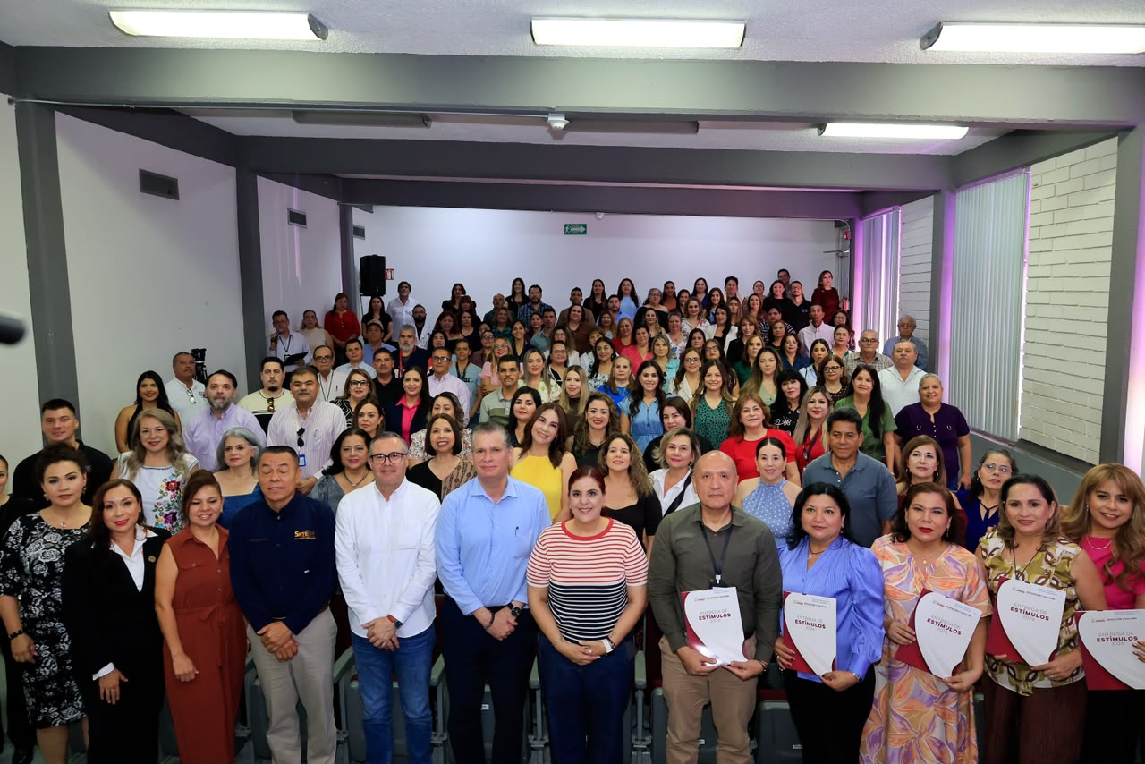 Gobierno de Sonora reconoce a personal de apoyo y asistencia a la educación: SEC