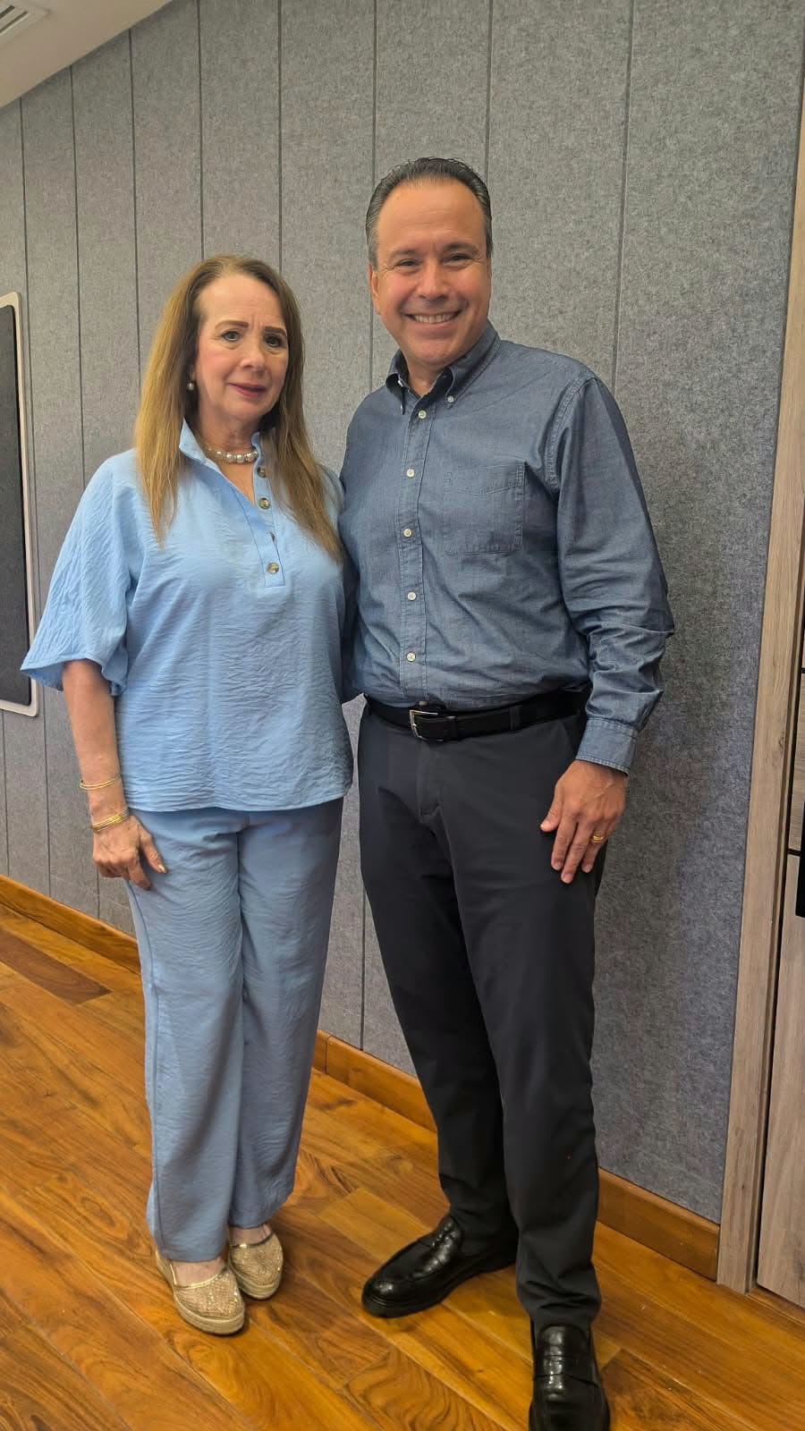 Una importante reunión sostuvo la Maestra Georgina Osuna con el alcalde de Hermosillo, Antonio Astiazarán Gutiérrez.
